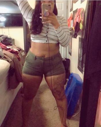 Redd, 32  female escort, Evansville