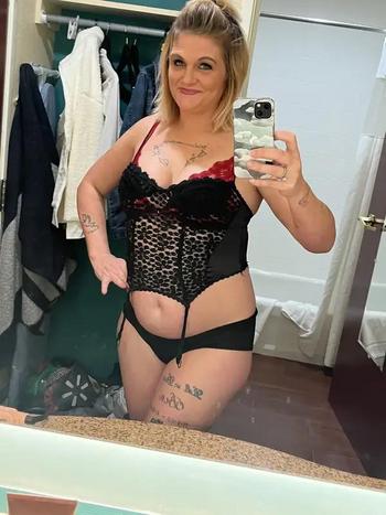 2705772622, female escort, Evansville